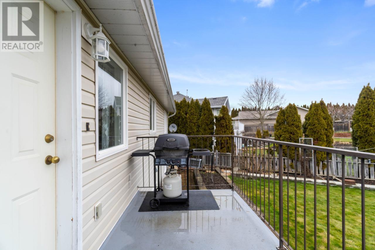 331 Juniper Street, Chase, British Columbia  V0E 1M0 - Photo 78 - 176940