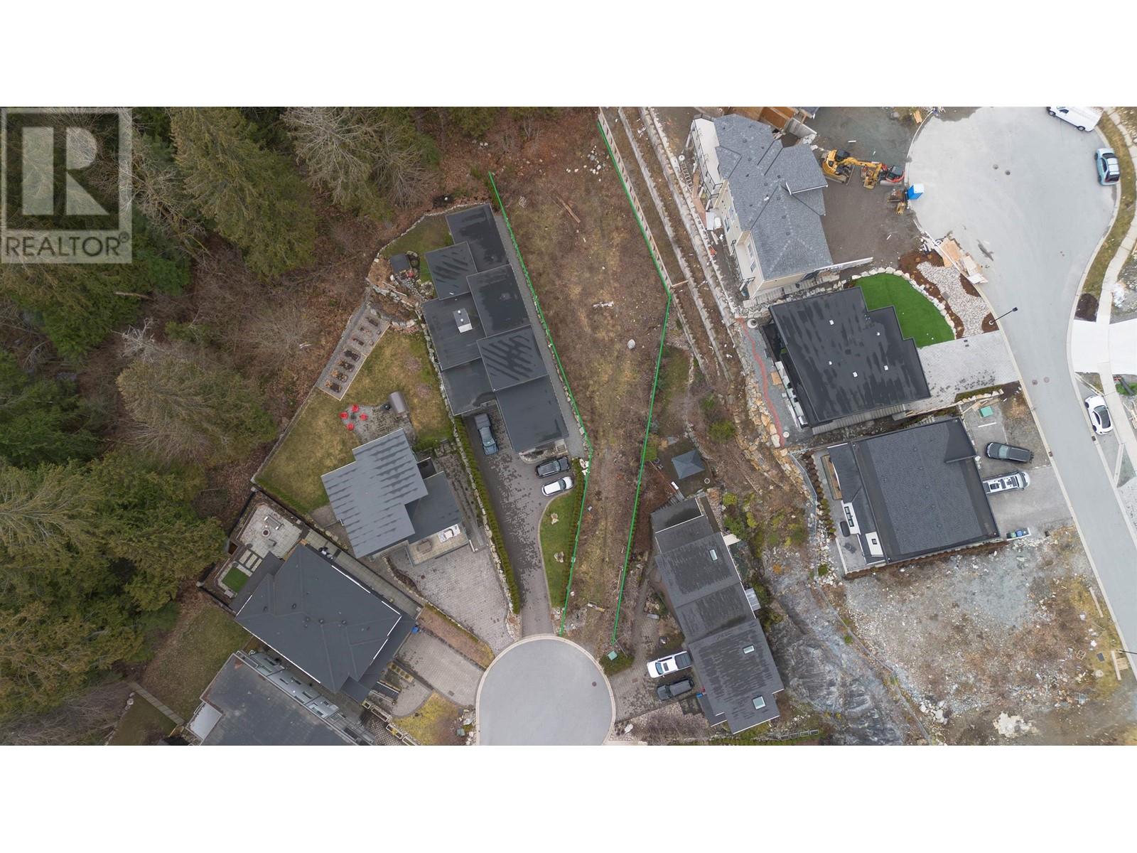 3355 Descartes Place, Squamish, British Columbia  V8B 0V5 - Photo 1 - R2854069