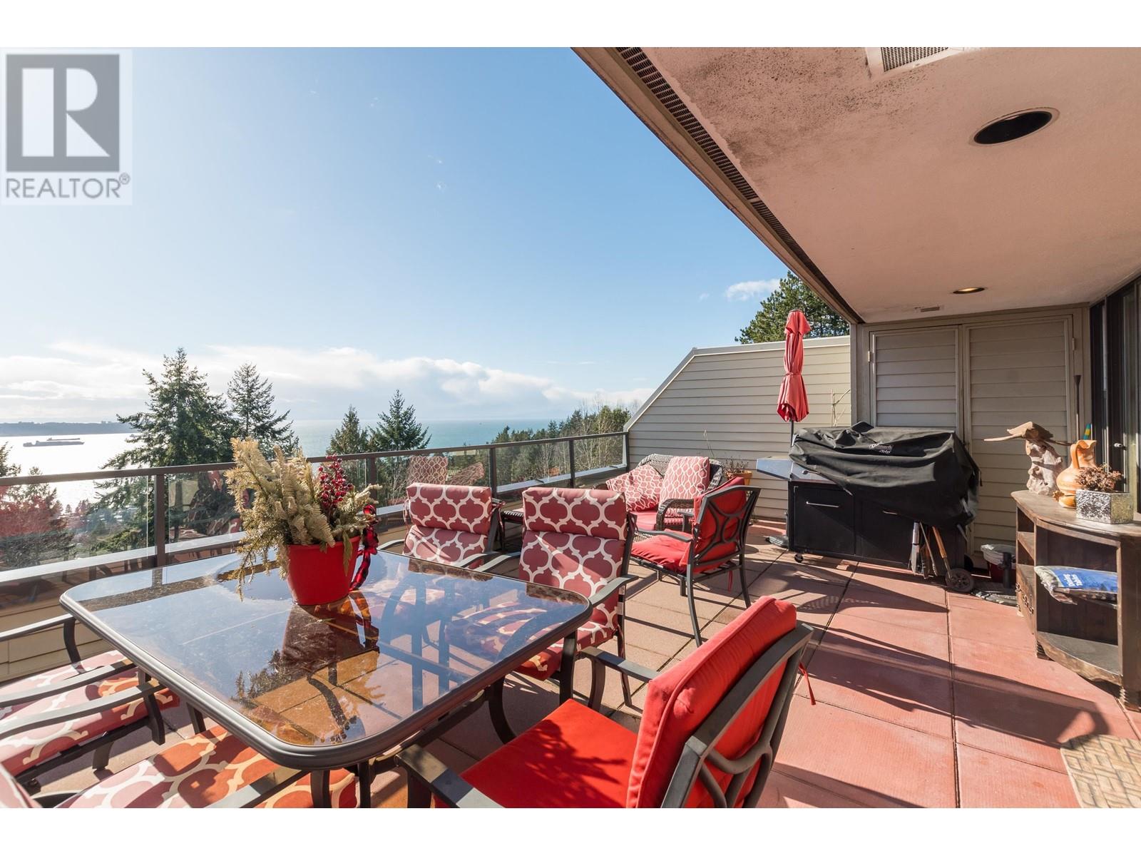 21 2235 Folkestone Way, West Vancouver, British Columbia  V7S 2Y6 - Photo 12 - R2854104