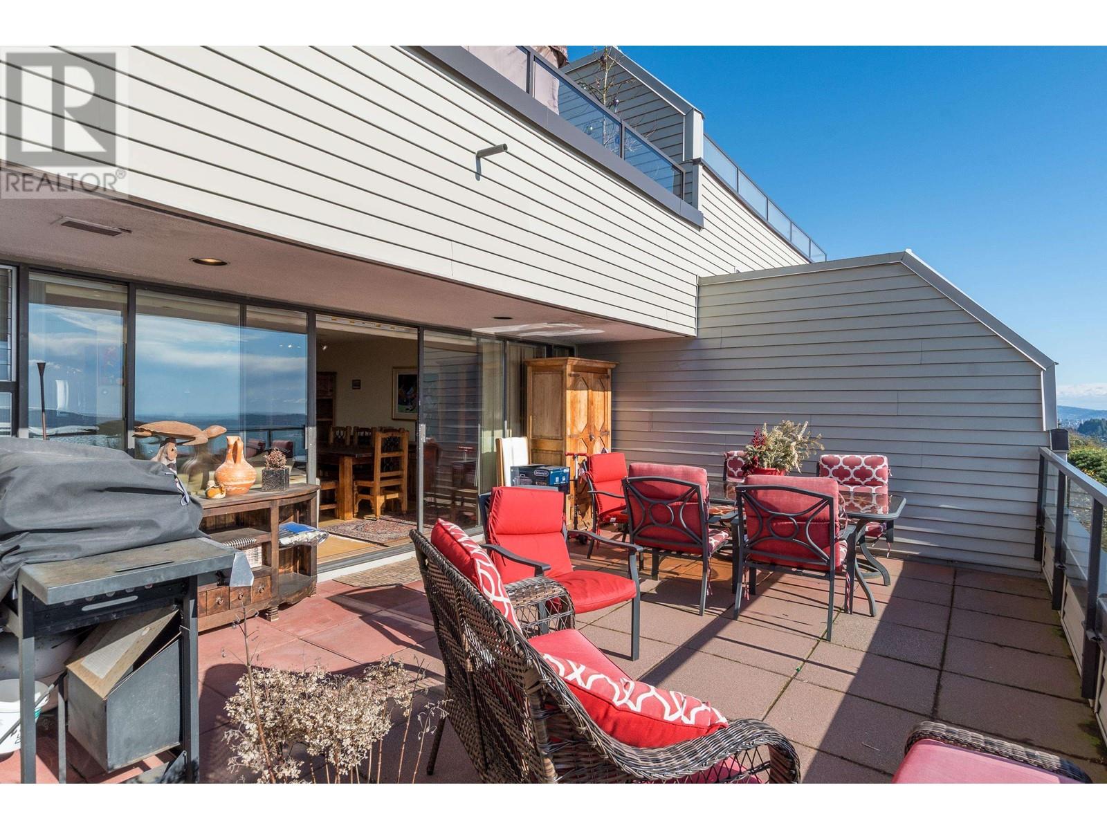 21 2235 Folkestone Way, West Vancouver, British Columbia  V7S 2Y6 - Photo 14 - R2854104