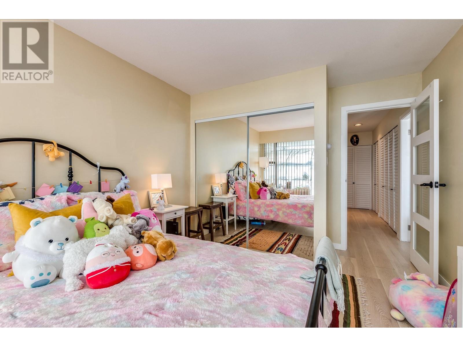 21 2235 Folkestone Way, West Vancouver, British Columbia  V7S 2Y6 - Photo 21 - R2854104