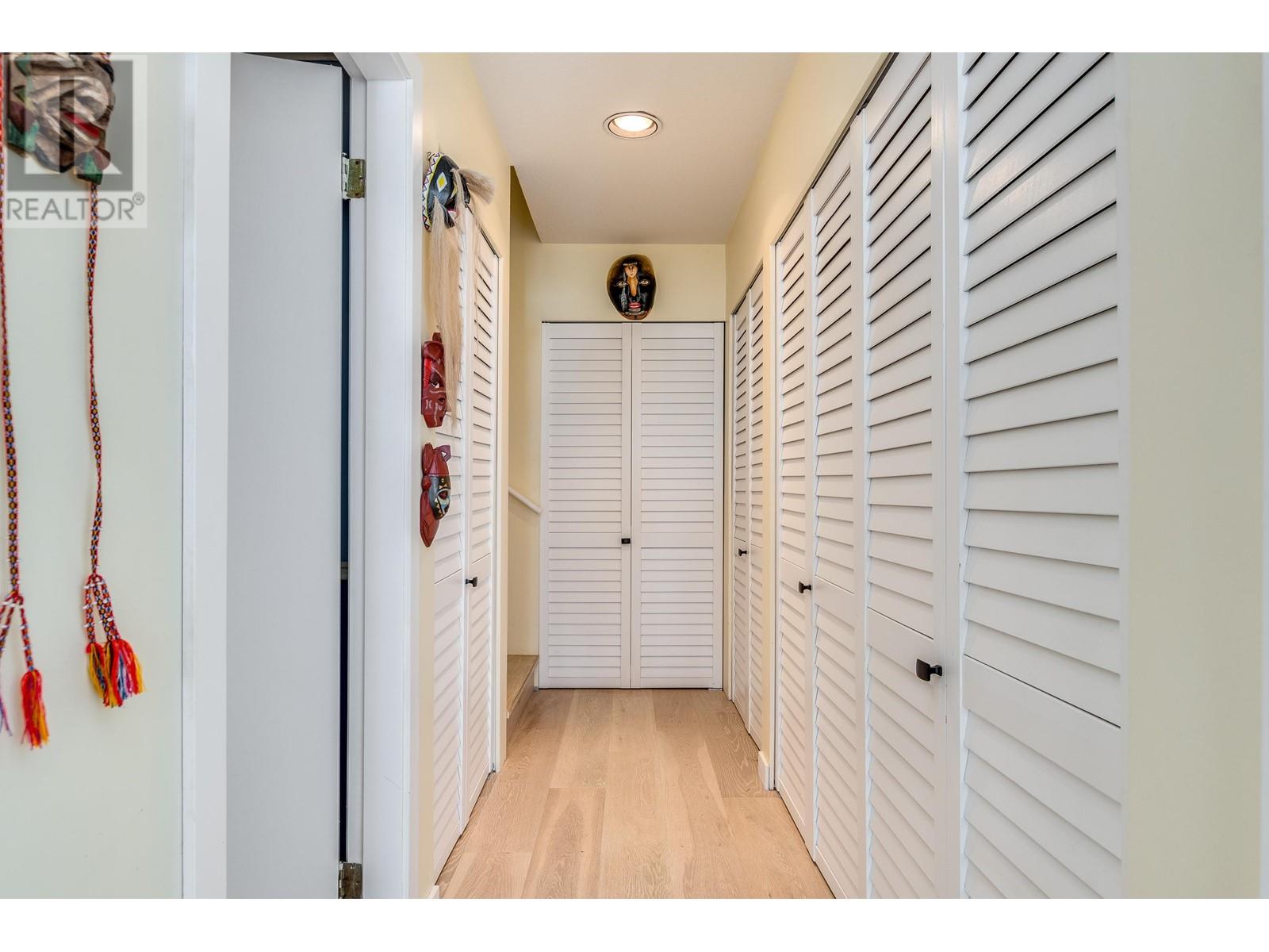 21 2235 Folkestone Way, West Vancouver, British Columbia  V7S 2Y6 - Photo 24 - R2854104
