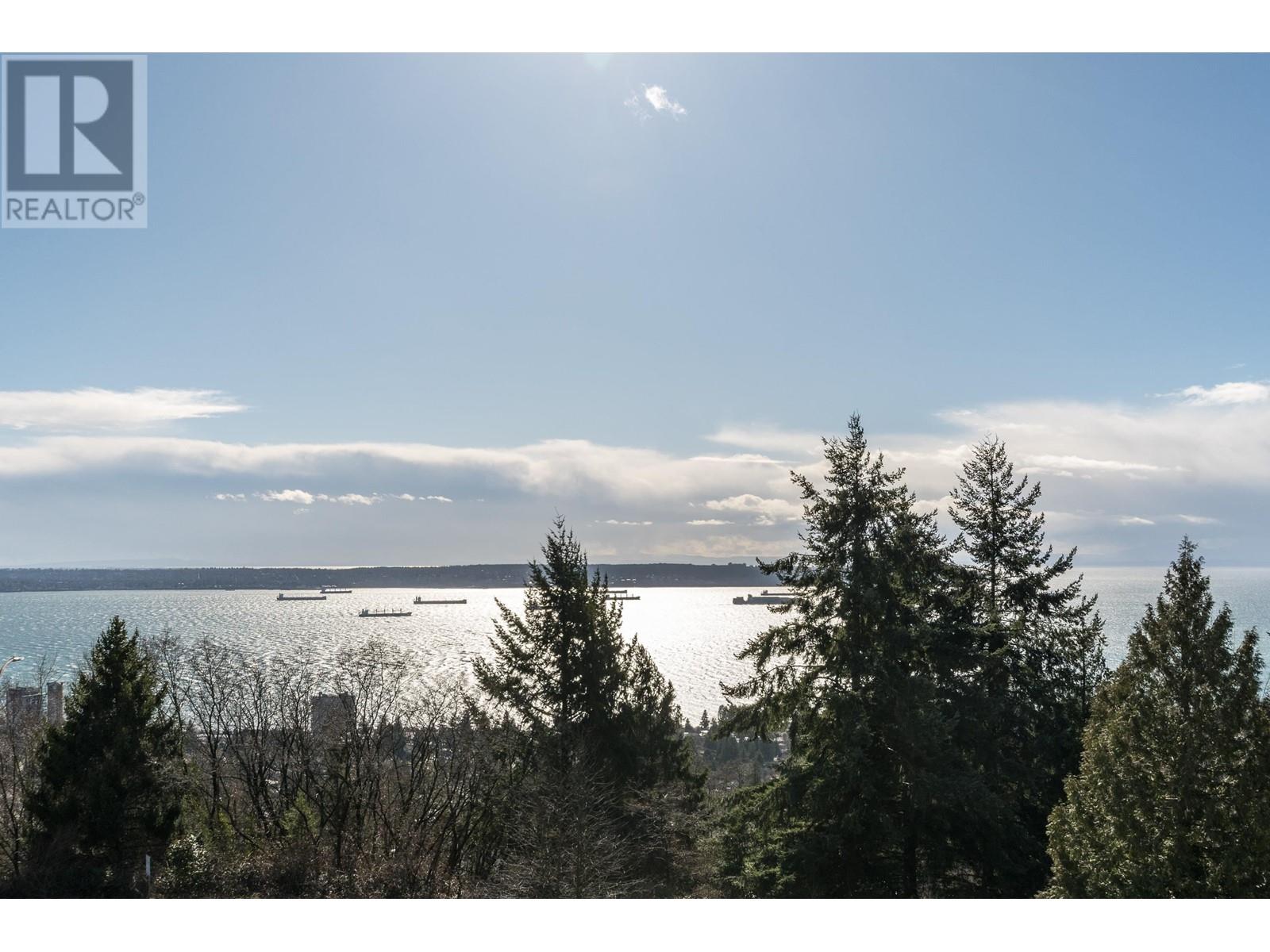 21 2235 Folkestone Way, West Vancouver, British Columbia  V7S 2Y6 - Photo 25 - R2854104