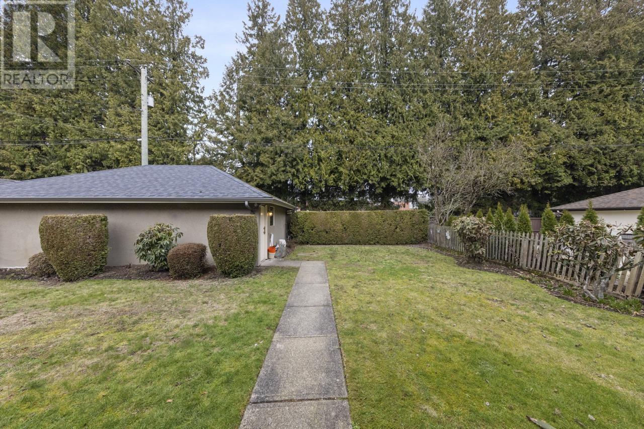 1355 W 41st Avenue, Vancouver, British Columbia  V6M 1X4 - Photo 36 - R2854107