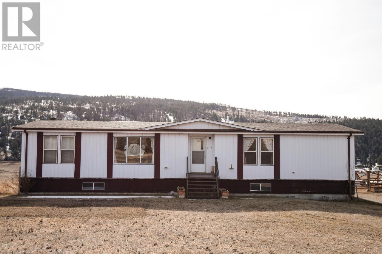 7520 West Subdivision Road, Clinton, British Columbia  V0K 1K0 - Photo 1 - 176939