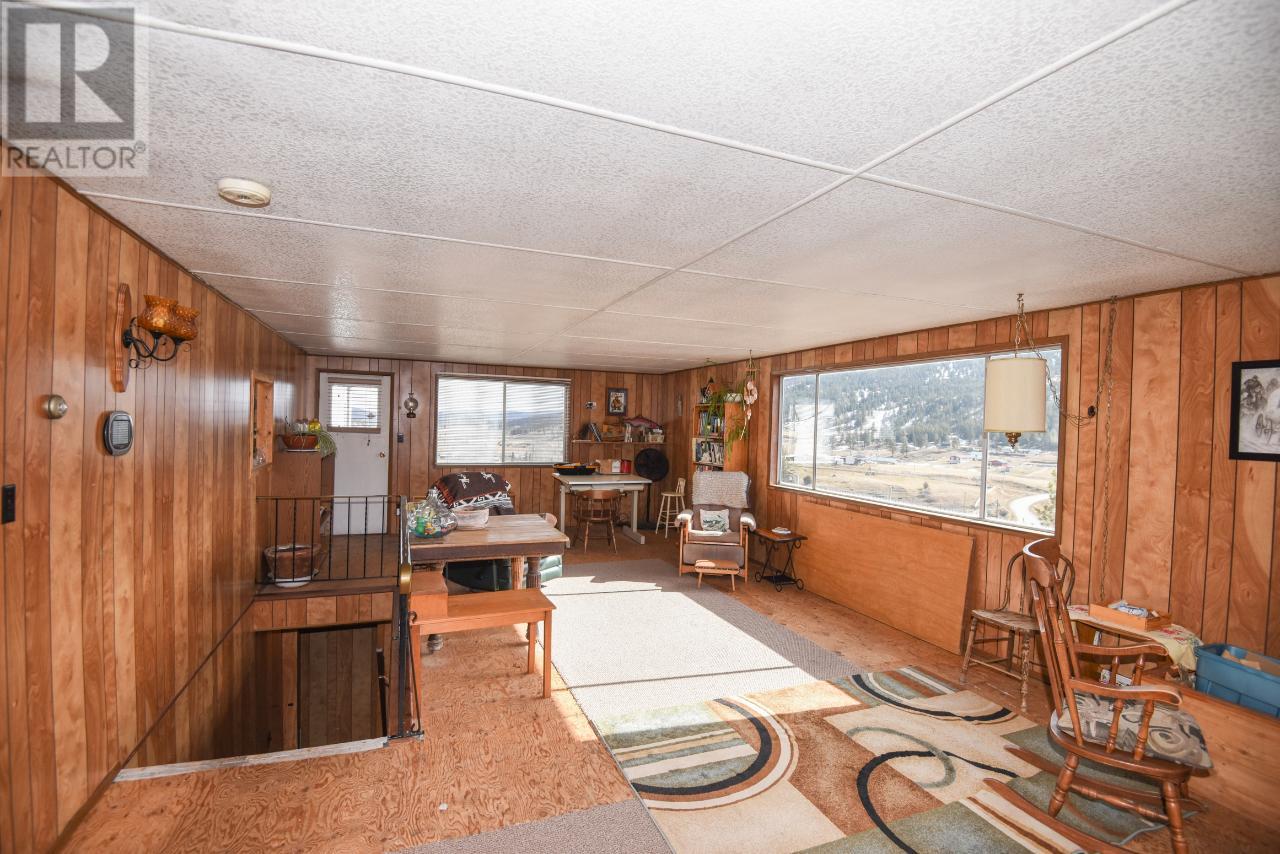 7520 West Subdivision Road, Clinton, British Columbia  V0K 1K0 - Photo 15 - 176939