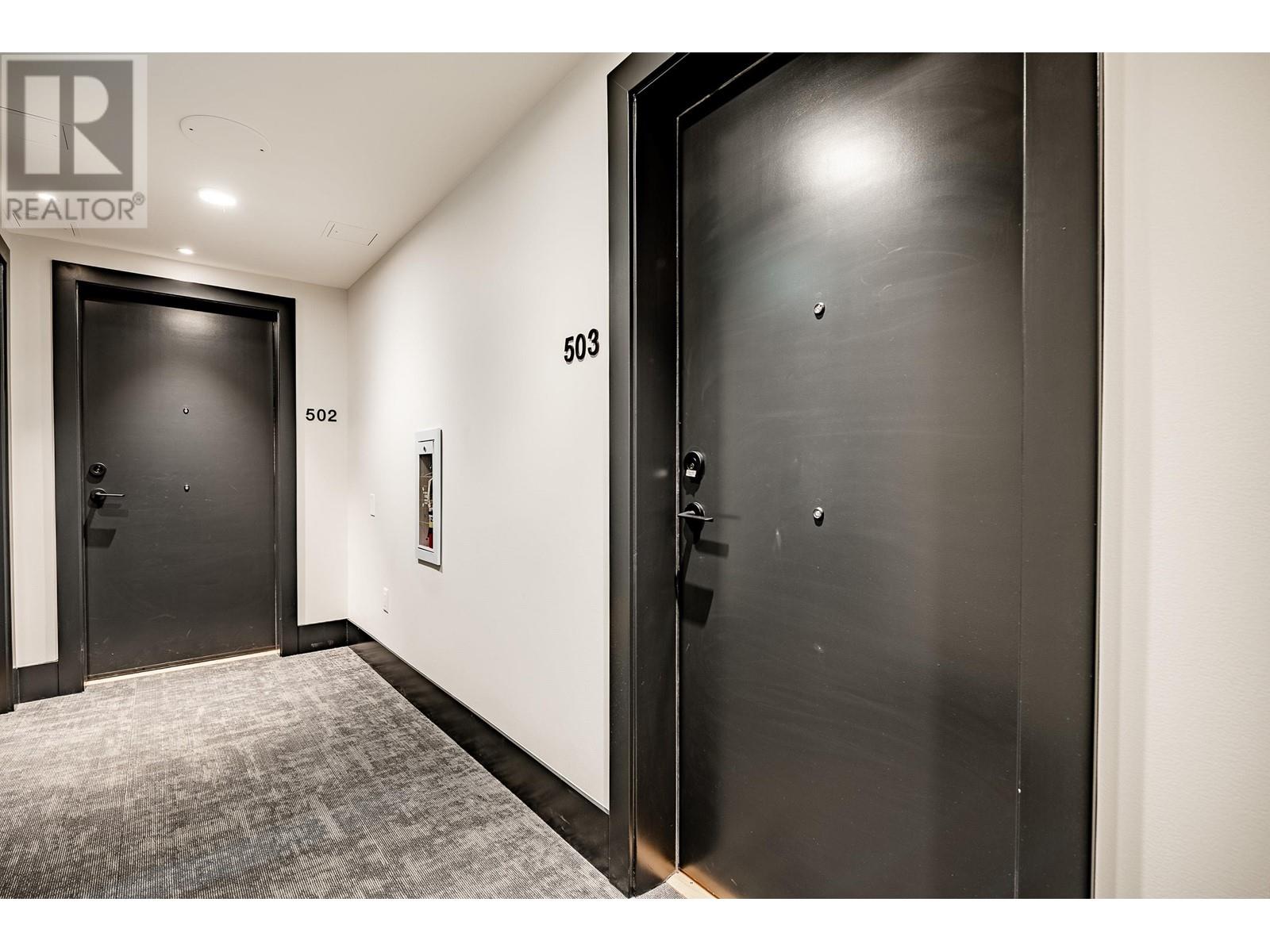503 2235 E Broadway Street, Vancouver, British Columbia  V5N 1W8 - Photo 4 - R2853598