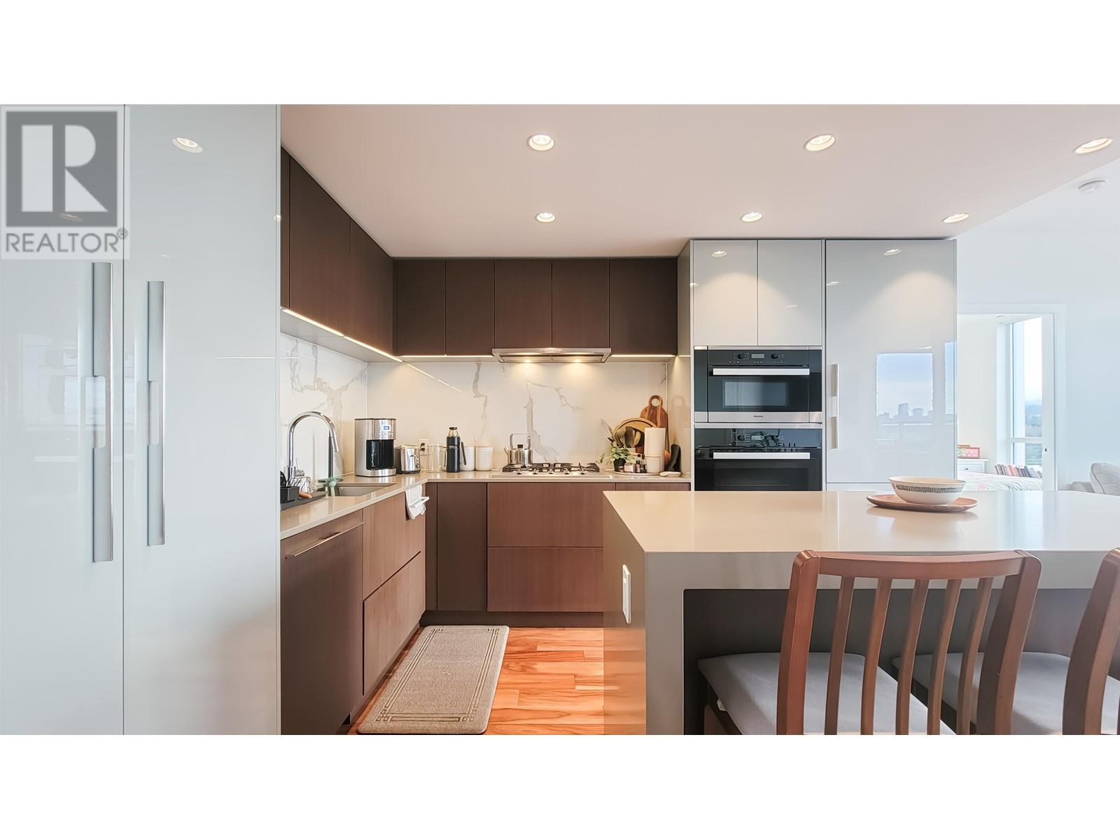 1302 1632 Lions Gate Lane, North Vancouver, British Columbia  V7P 0E2 - Photo 6 - R2854192