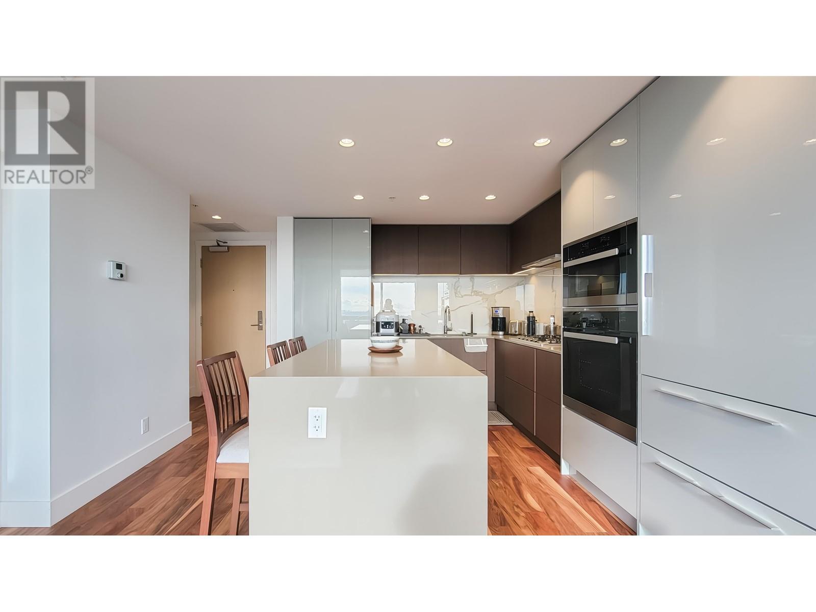 1302 1632 Lions Gate Lane, North Vancouver, British Columbia  V7P 0E2 - Photo 8 - R2854192