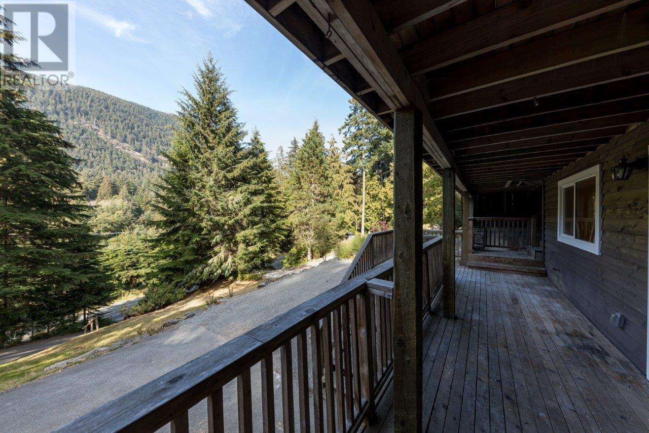 1213 Adams Road, Bowen Island, British Columbia  V0N 1G2 - Photo 25 - R2854193