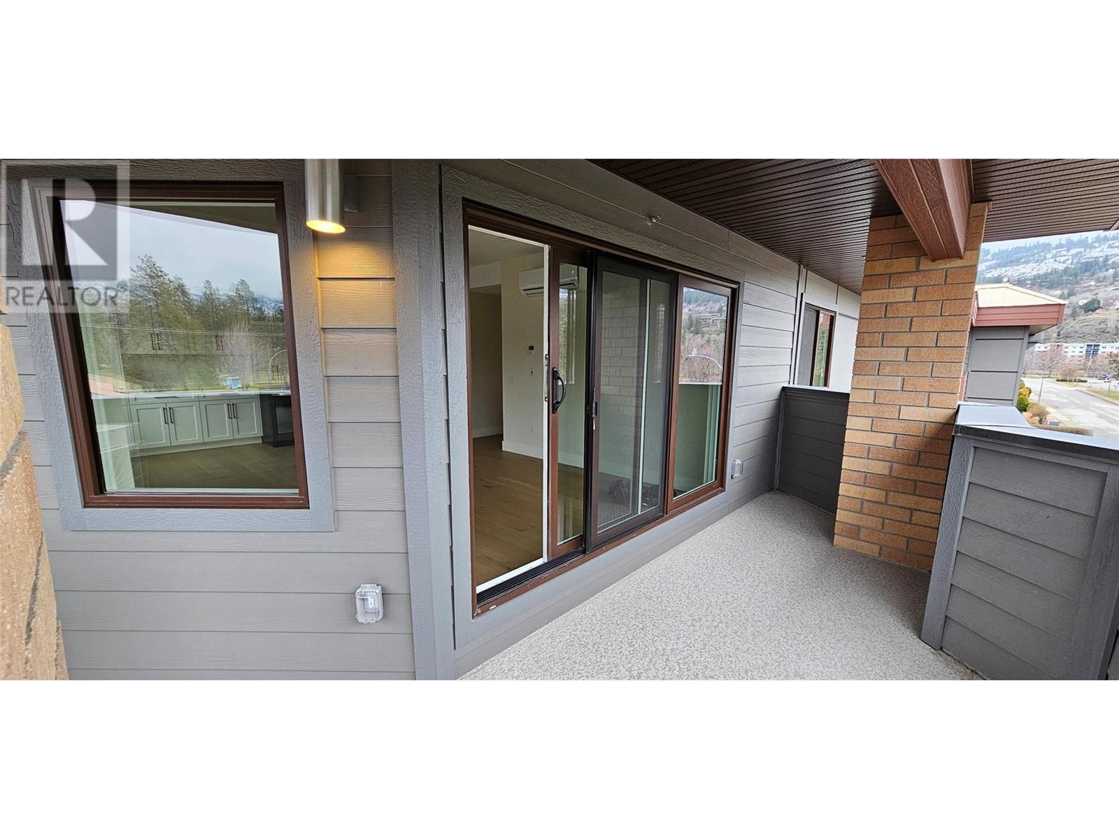 217 ELM Avenue Unit# 301 Penticton