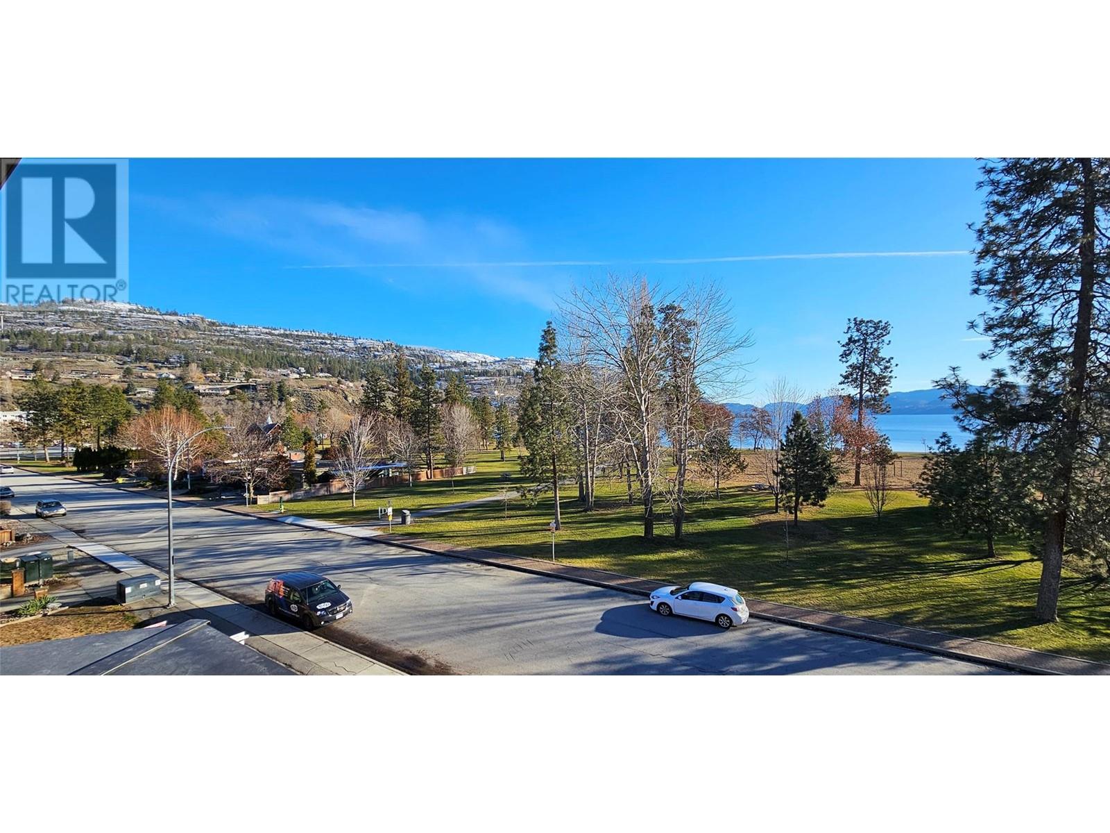 217 ELM Avenue Unit# 301 Penticton Photo 45