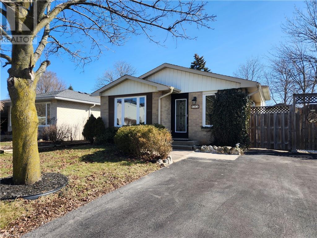 493 Brigadoon Drive, Hamilton, Ontario  L9C 6C9 - Photo 1 - 40545857