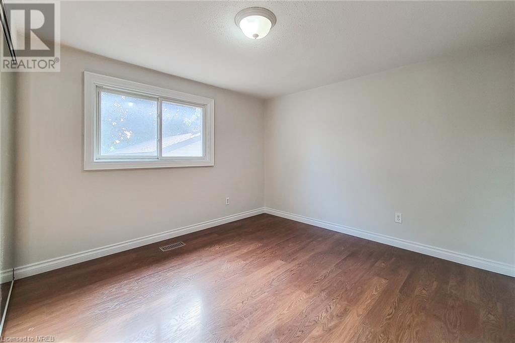 493 Brigadoon Drive, Hamilton, Ontario  L9C 6C9 - Photo 17 - 40545857