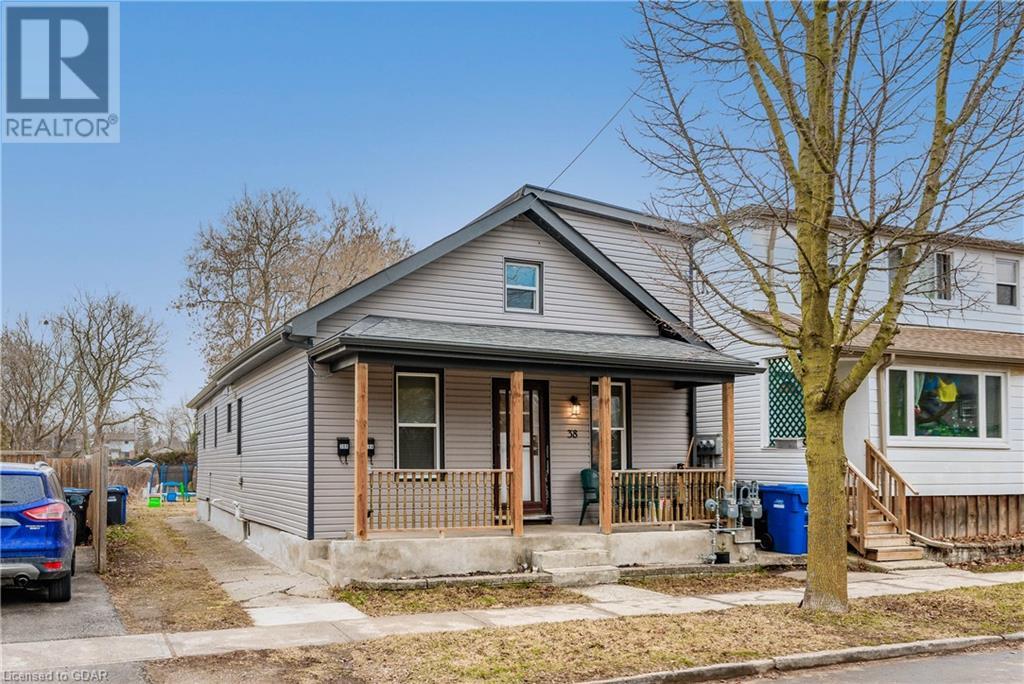 38 Huron Street, Guelph, Ontario  N1H 5Y2 - Photo 1 - 40545521