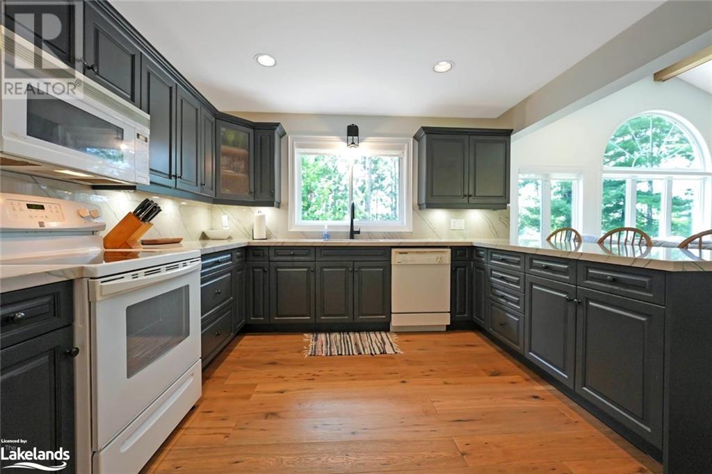 1049 Lofty Pines Lane, Minden, Ontario  K0M 2K0 - Photo 12 - 40545511