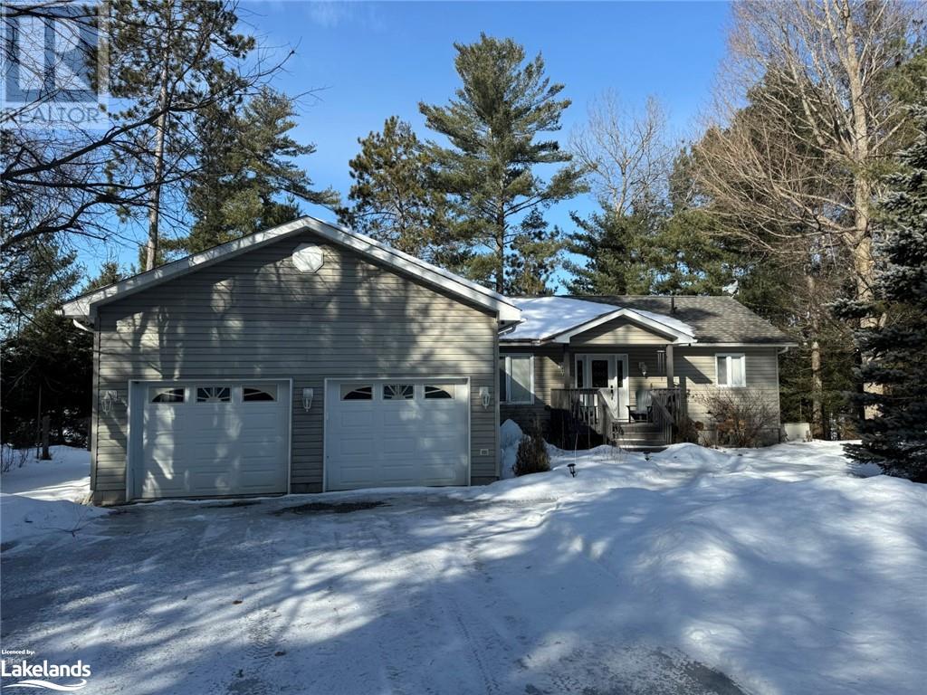 1049 Lofty Pines Lane, Minden, Ontario  K0M 2K0 - Photo 1 - 40545511