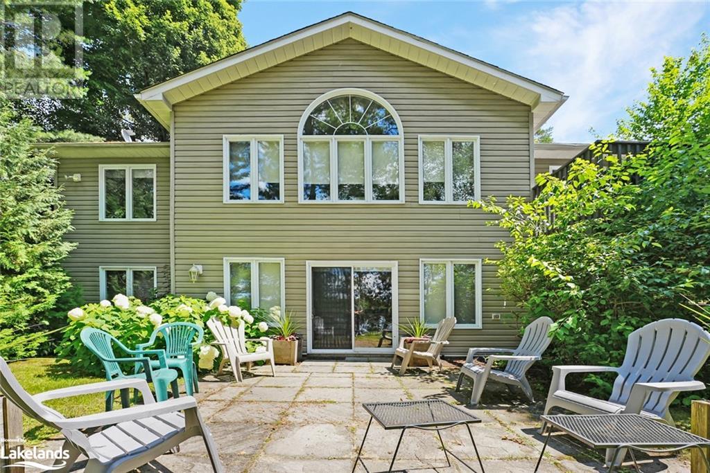 1049 Lofty Pines Lane, Minden, Ontario  K0M 2K0 - Photo 2 - 40545511