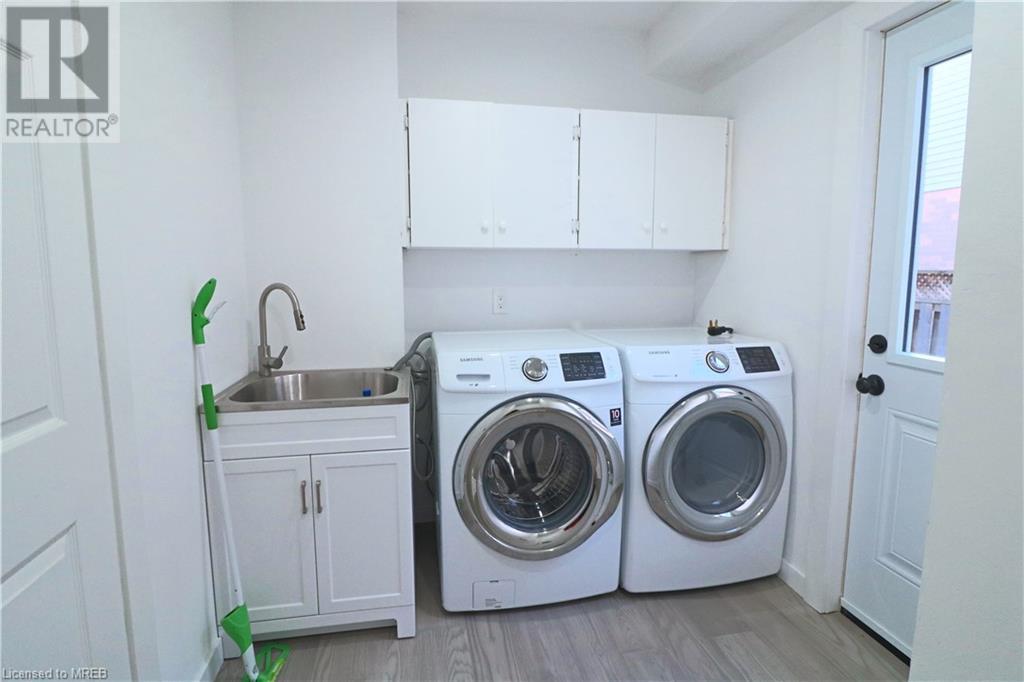 21 Westland Street, St. Catharines, Ontario  L2S 3T1 - Photo 12 - 40547089