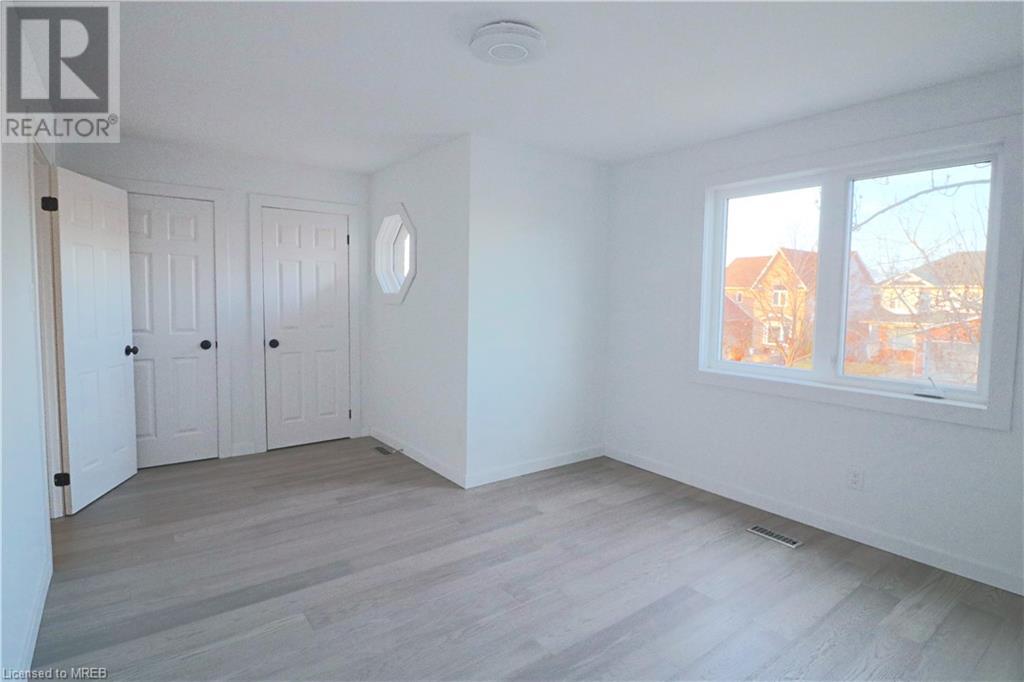 21 Westland Street, St. Catharines, Ontario  L2S 3T1 - Photo 18 - 40547089