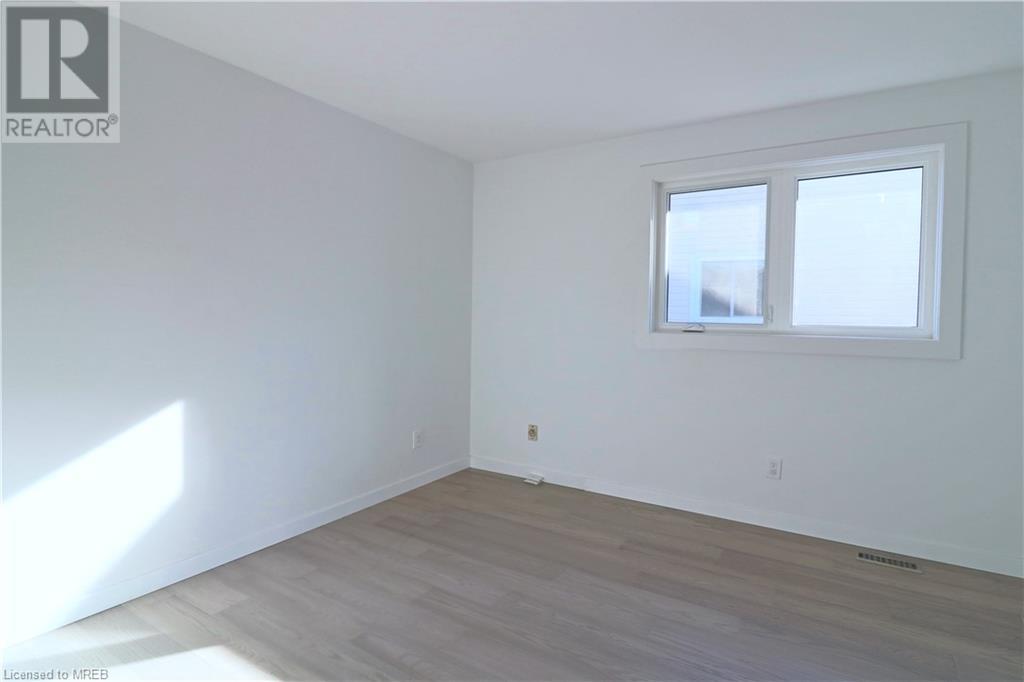 21 Westland Street, St. Catharines, Ontario  L2S 3T1 - Photo 19 - 40547089