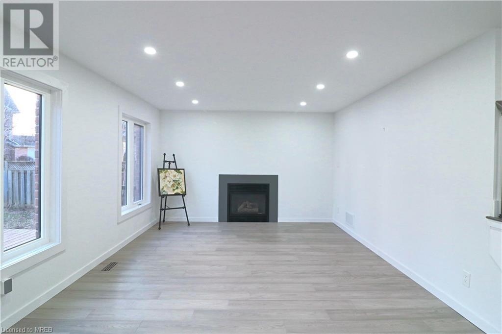 21 Westland Street, St. Catharines, Ontario  L2S 3T1 - Photo 8 - 40547089