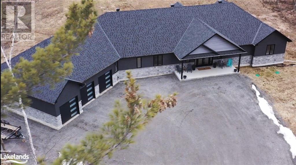 1250 Old Parry Sound Road, Utterson, Ontario  P0B 1M0 - Photo 2 - 40546065