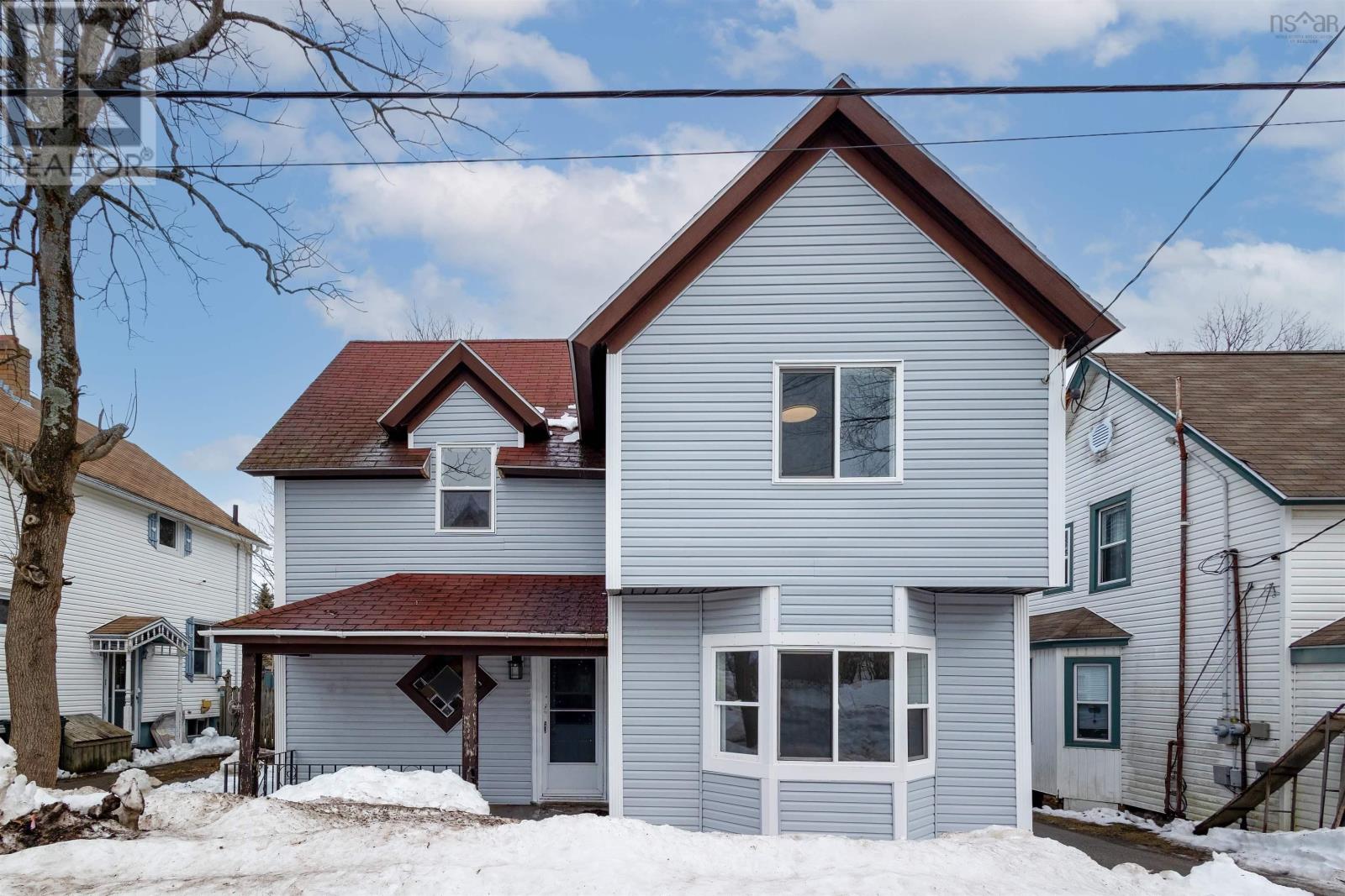 443 Bentinck Street, Sydney, Nova Scotia  B1S 2Y8 - Photo 1 - 202403580