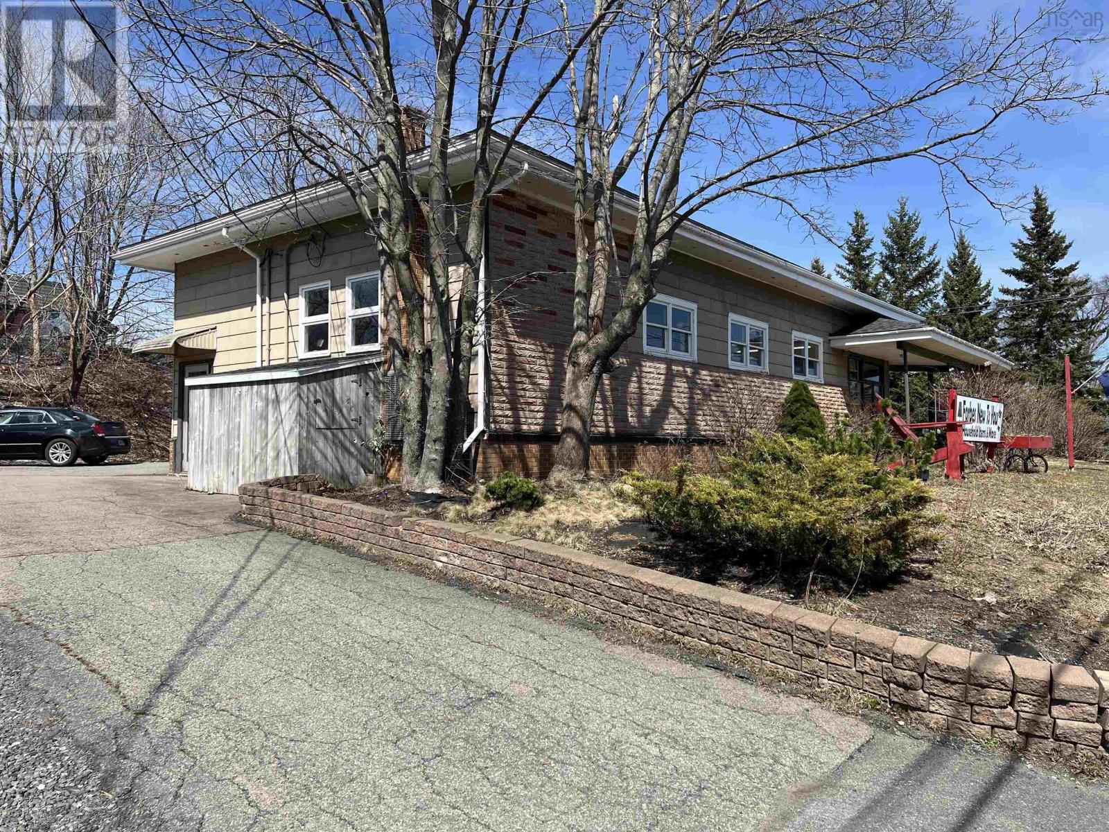 387 Stellarton Road, New Glasgow, Nova Scotia  B2H 1M6 - Photo 3 - 202403608