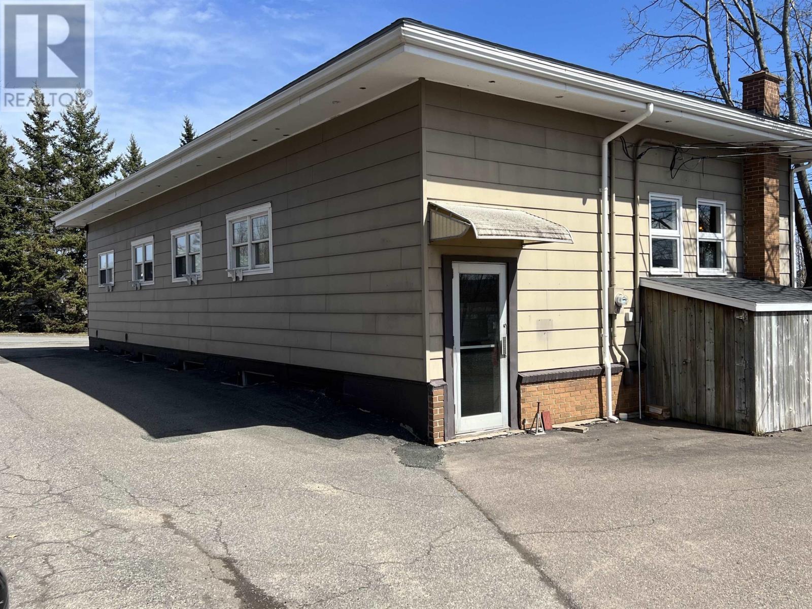 387 Stellarton Road, New Glasgow, Nova Scotia  B2H 1M6 - Photo 4 - 202403608