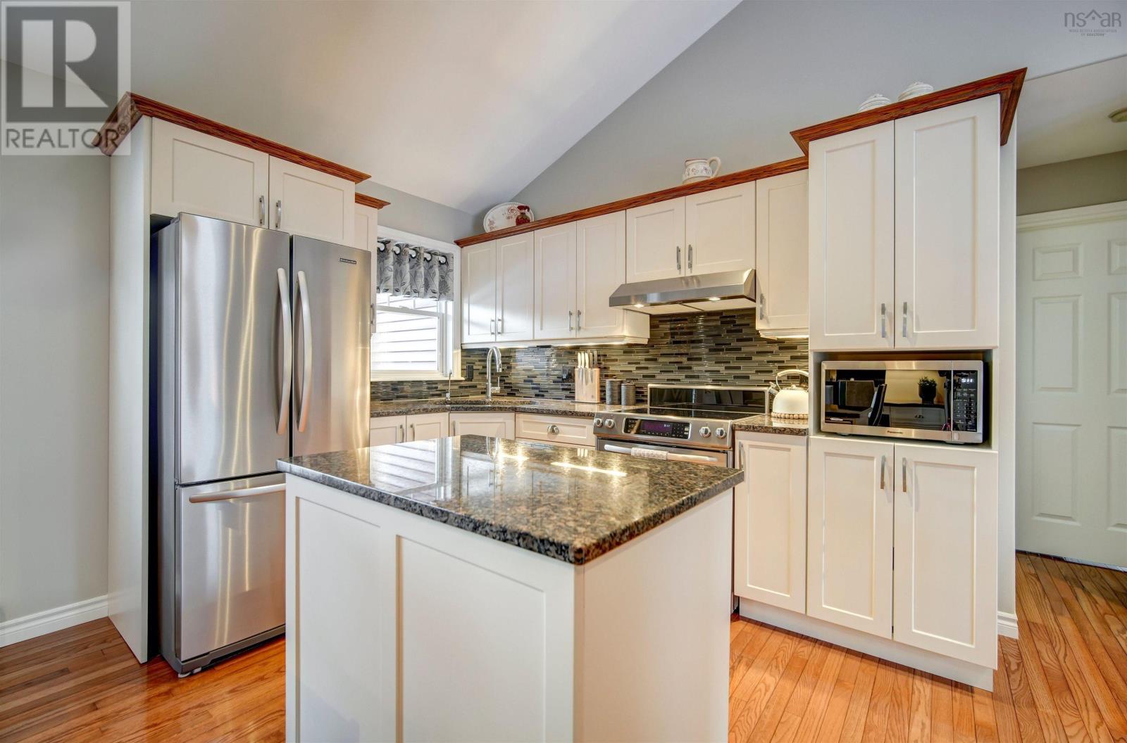 20 Whitby Court, Stillwater Lake, Nova Scotia  B3Z 1P4 - Photo 10 - 202403605