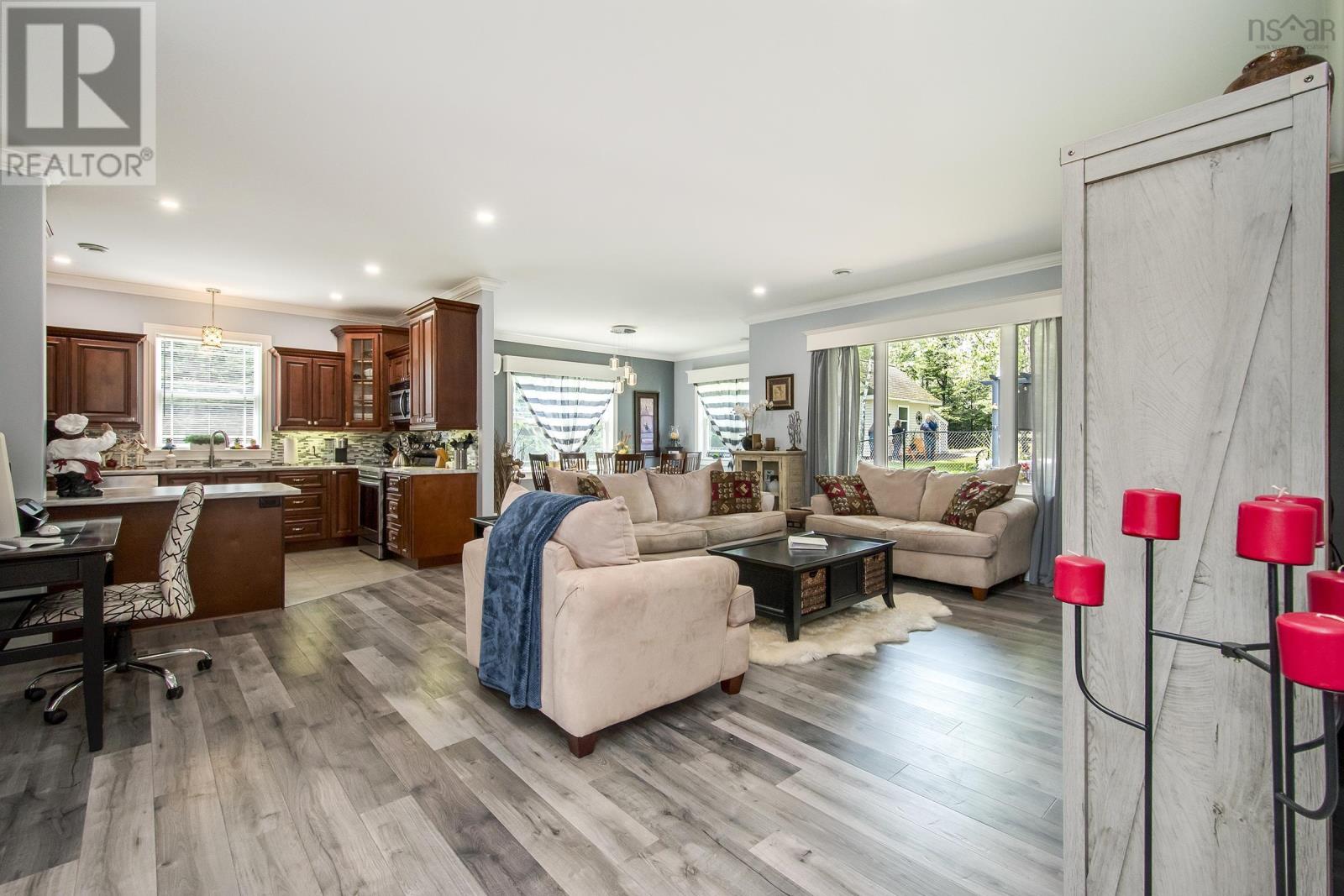 140 Burris Drive, Valley, Nova Scotia  B6L 0A8 - Photo 12 - 202403612