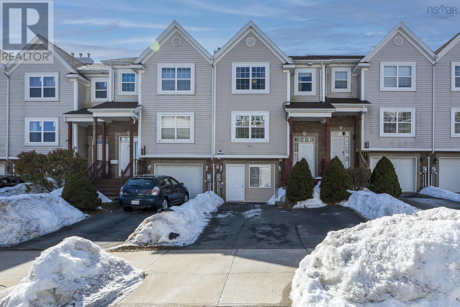 16 Prestwick Close, Halifax, Nova Scotia  B3S 1M4 - Photo 1 - 202403613