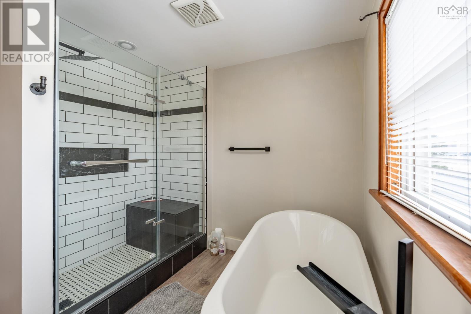 60 Green Street, Yarmouth, Nova Scotia  B5A 1Z5 - Photo 30 - 202403626