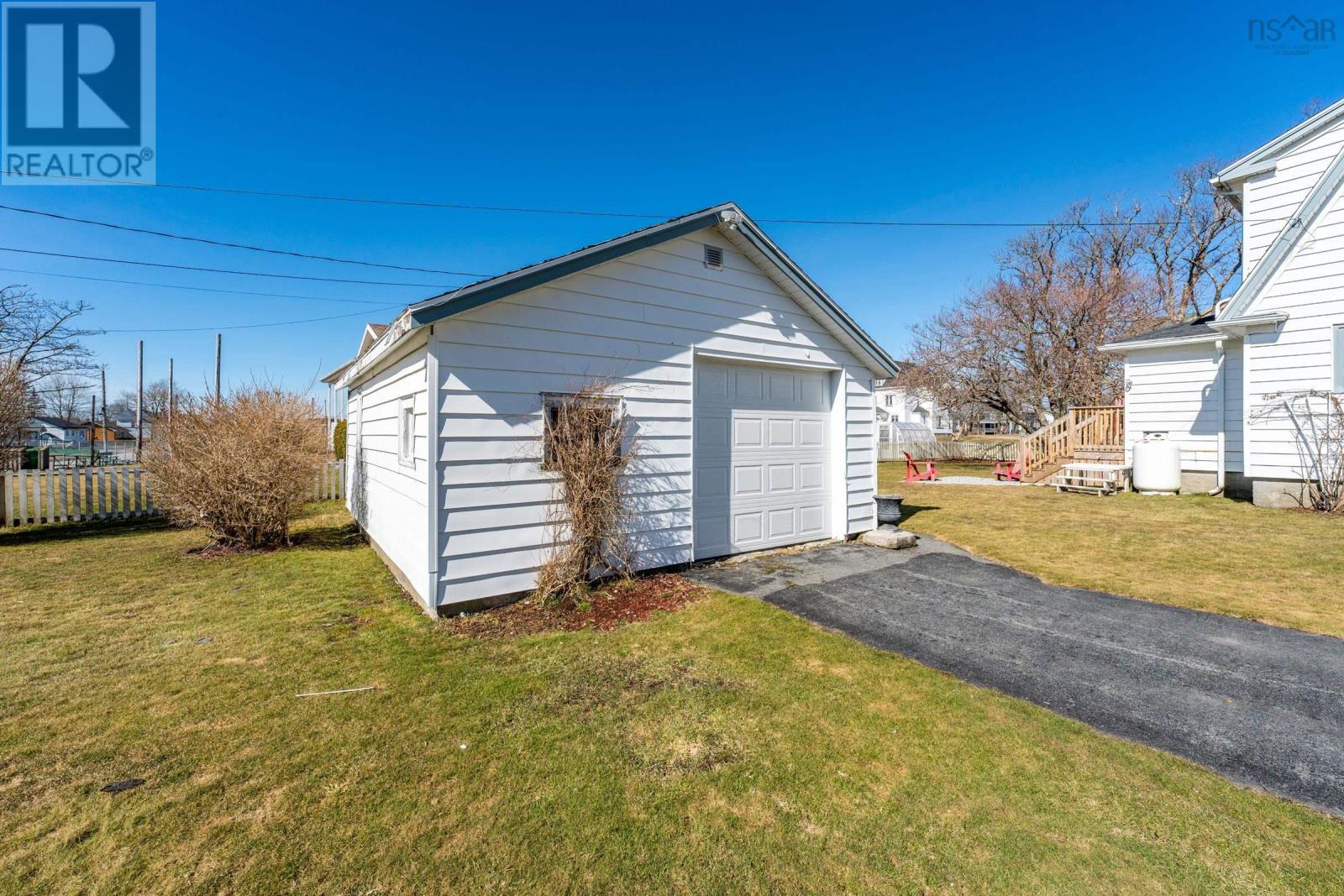 60 Green Street, Yarmouth, Nova Scotia  B5A 1Z5 - Photo 46 - 202403626