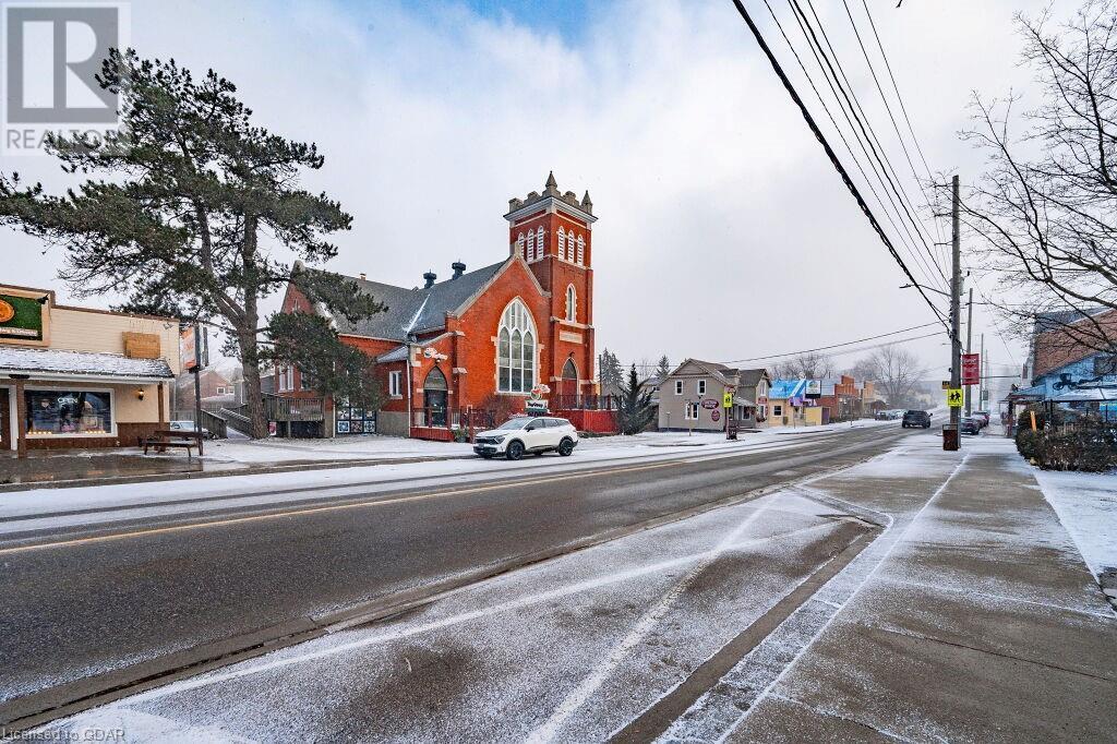 60 Queensway Drive, St. Jacobs, Ontario  N0B 2N0 - Photo 20 - 40546901