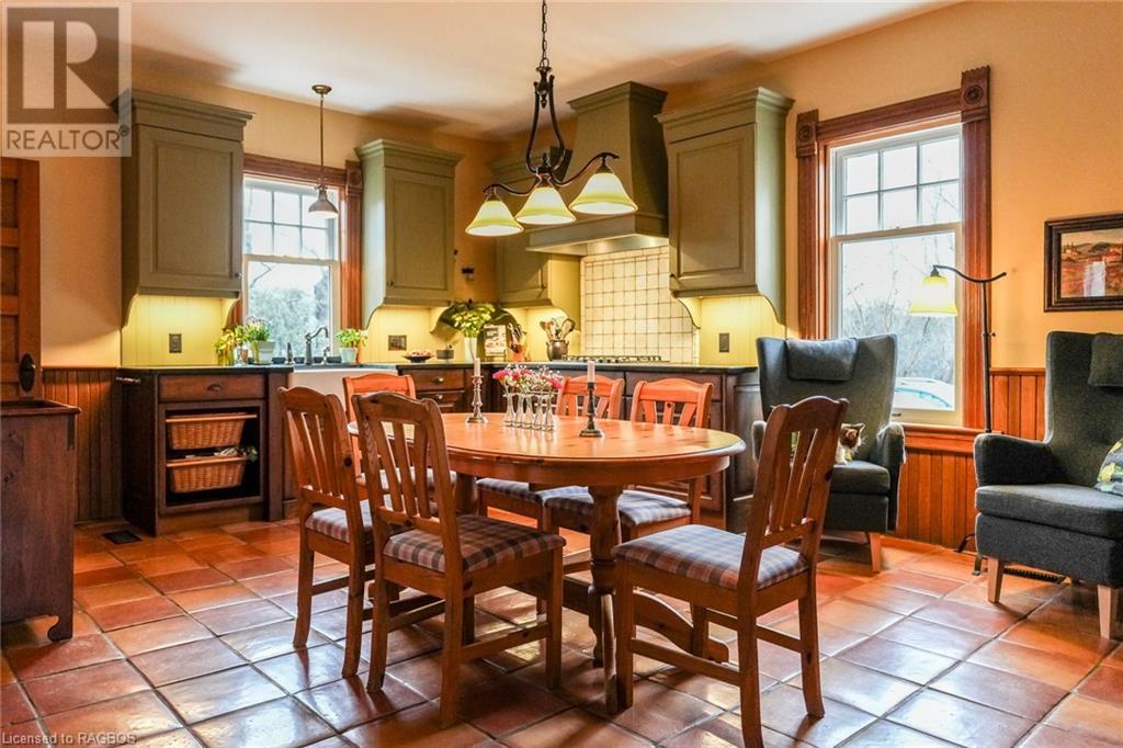 356601 The Blue Mountains-Euphrasia Townline, Town Of Blue Mountains, Ontario  N0H 1J0 - Photo 16 - 40545410