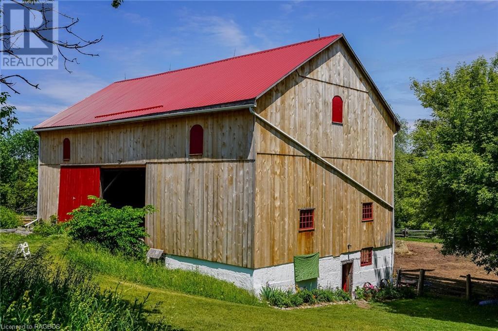 356601 The Blue Mountains-Euphrasia Townline, Town Of Blue Mountains, Ontario  N0H 1J0 - Photo 34 - 40545410