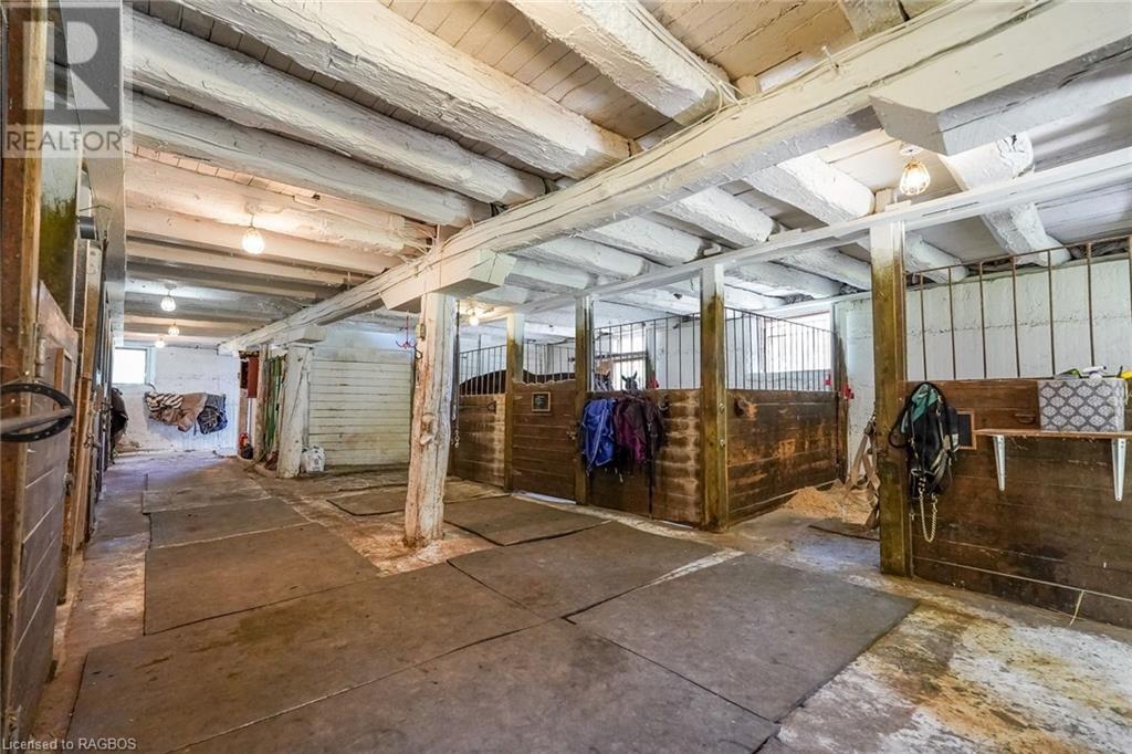 356601 The Blue Mountains-Euphrasia Townline, Town Of Blue Mountains, Ontario  N0H 1J0 - Photo 37 - 40545410