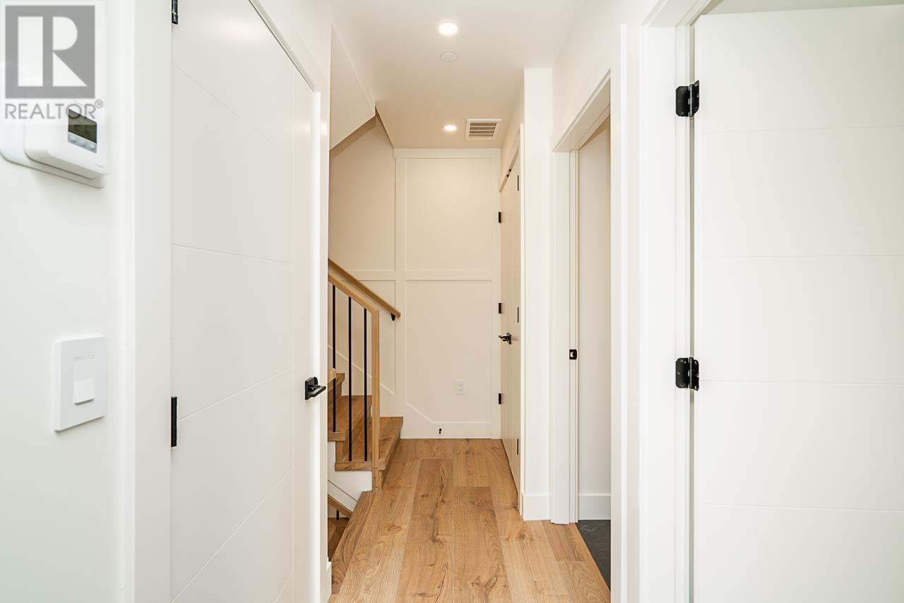 2 2794 Horley Street, Vancouver, British Columbia  V5R 4R8 - Photo 12 - R2854311