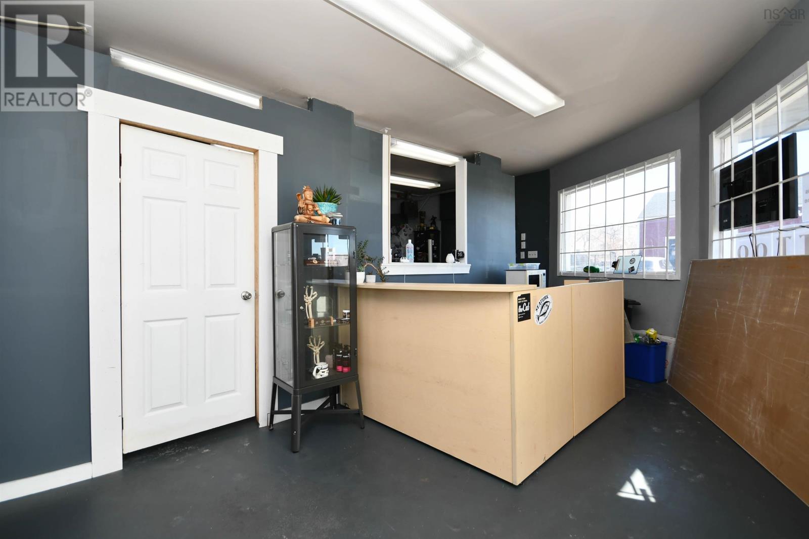 553-555 Pleasant Street, Dartmouth, Nova Scotia  B2W 1A6 - Photo 7 - 202403639