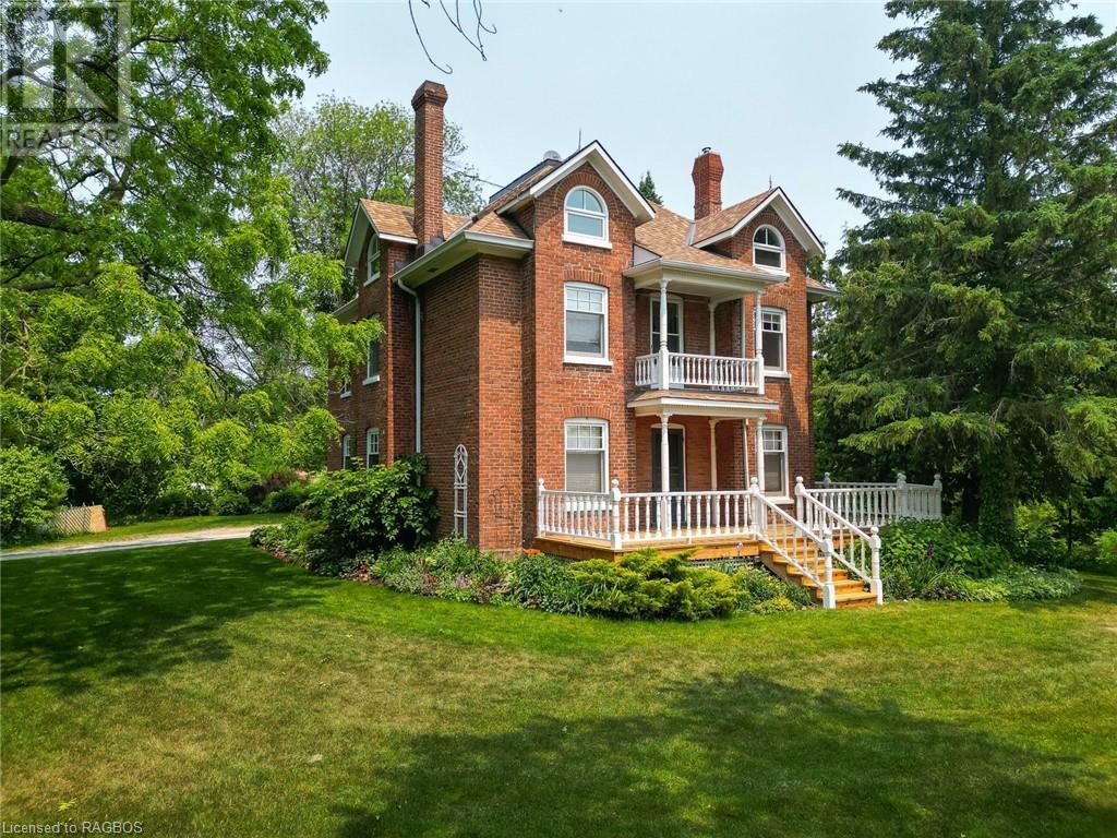 356601 The Blue Mountains-Euphrasia Townline, Town Of Blue Mountains, Ontario  N0H 1J0 - Photo 2 - 40547400