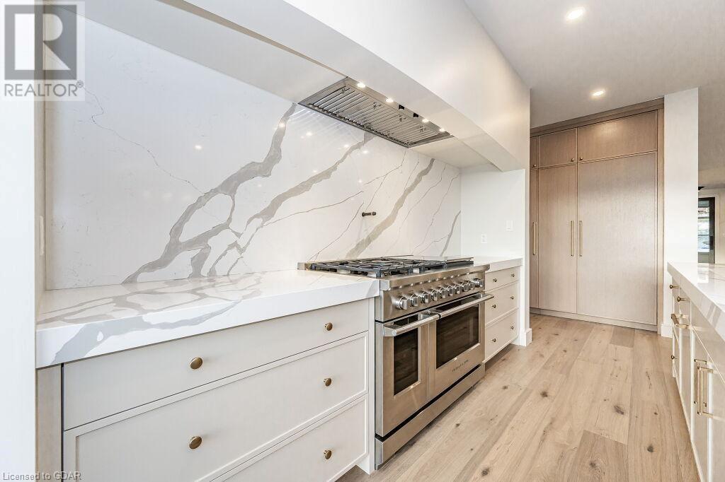 204 King Street, Guelph, Ontario  N1E 4R2 - Photo 4 - 40547481