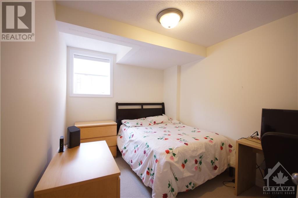 685 Sue Holloway Drive Unit#c, Ottawa, Ontario  K2J 5R6 - Photo 22 - 1379321