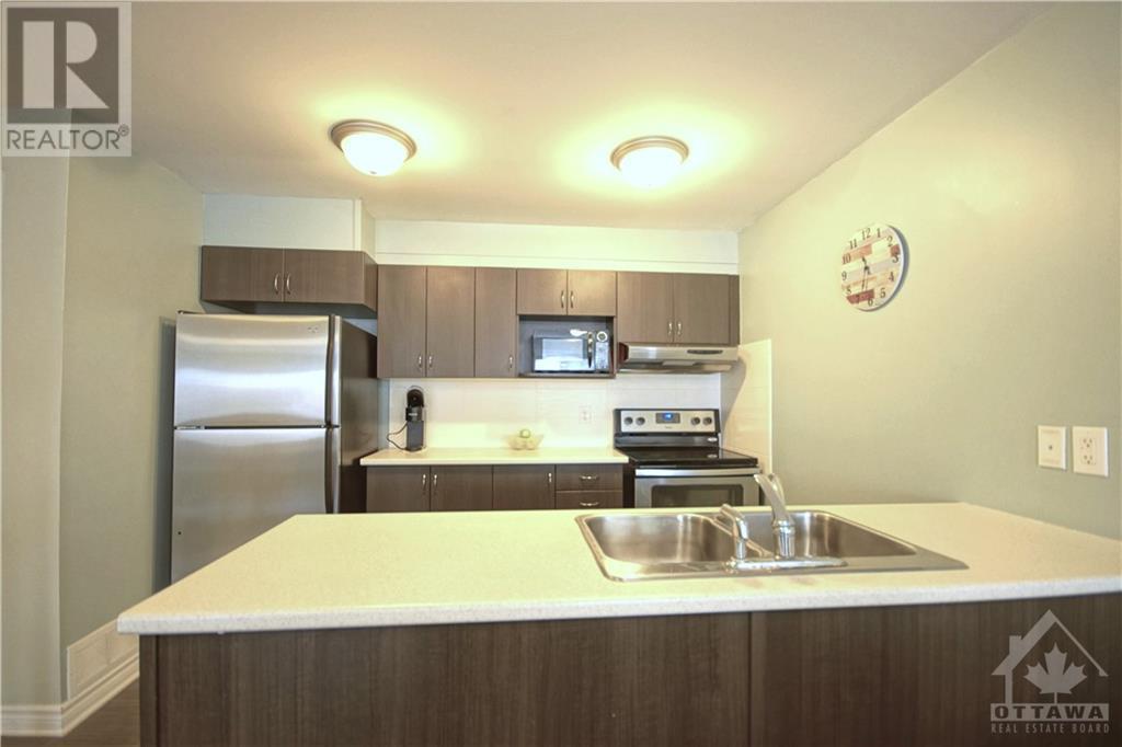 685 Sue Holloway Drive Unit#c, Ottawa, Ontario  K2J 5R6 - Photo 7 - 1379321