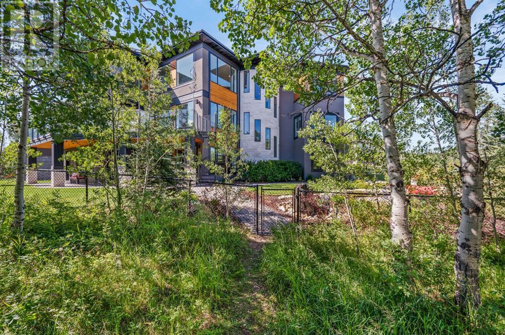 47 Aspen Ridge Court SW Calgary