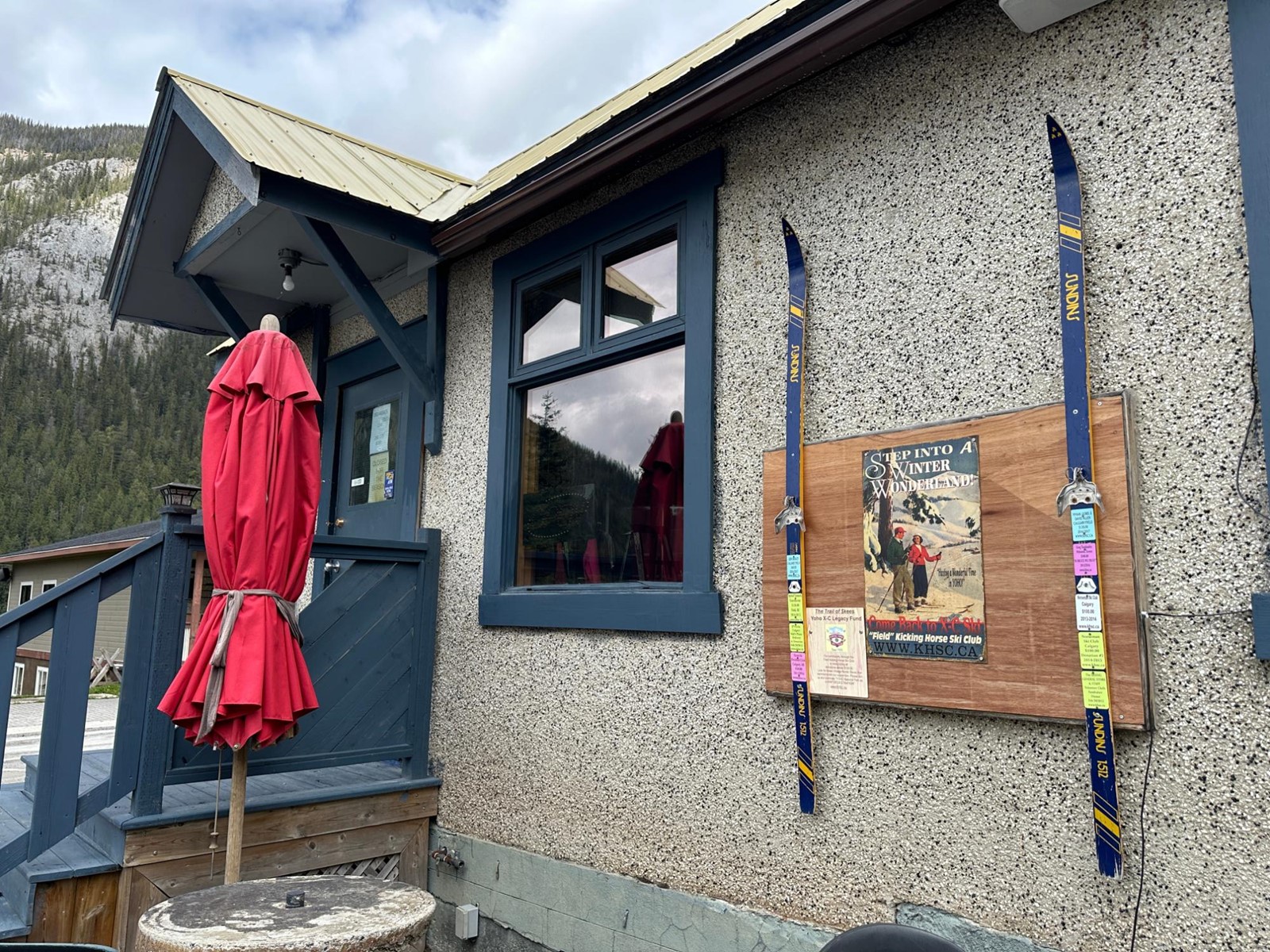 318 Stephen Avenue, East Highway 1, British Columbia  V0A 1G0 - Photo 5 - 2475208