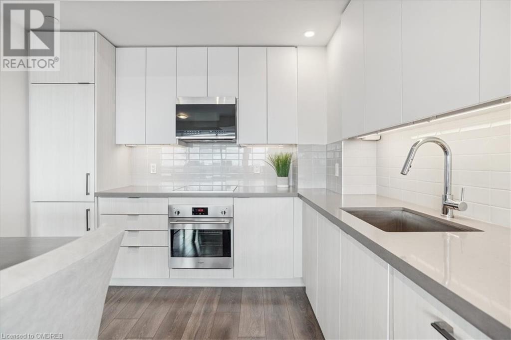 297 Oak Walk Drive Unit# 809, Oakville, Ontario  L6H 3R6 - Photo 12 - 40547492