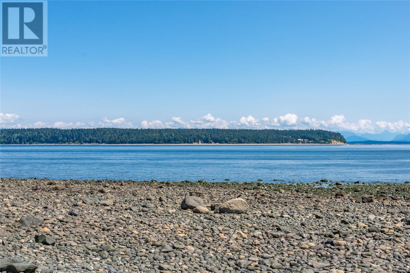 208 1216 Island Hwy S, Campbell River, British Columbia  V9W 5B1 - Photo 11 - 953314