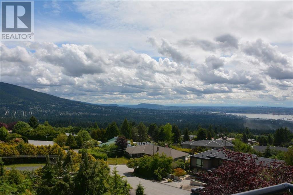 1119 Crestline Road, West Vancouver, British Columbia  V7S 2E3 - Photo 11 - R2854292